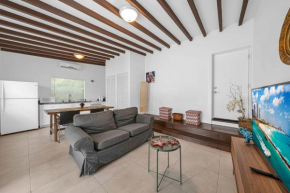Casa Havana - Renovated One Bedroom in Miami